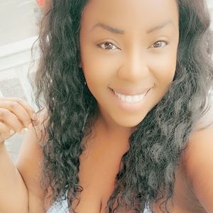 Meet your Posher, Alexandria